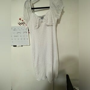 Long stretchy white dress